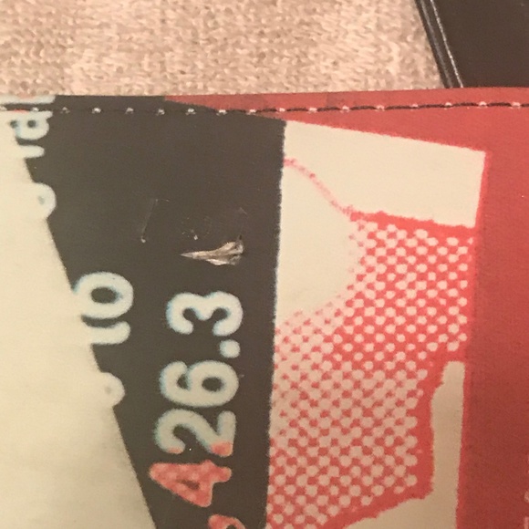 GORGEOUS MARILYN HAND BAG - Picture 3 of 3